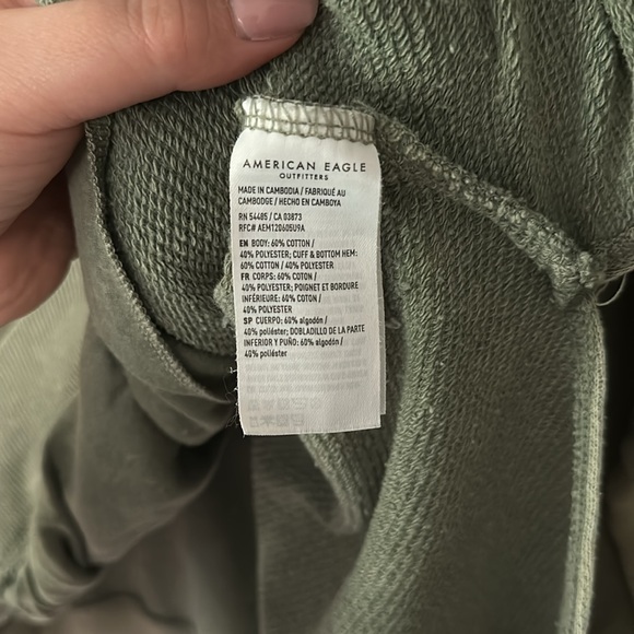 American Eagle sweater - Picture 4 of 5